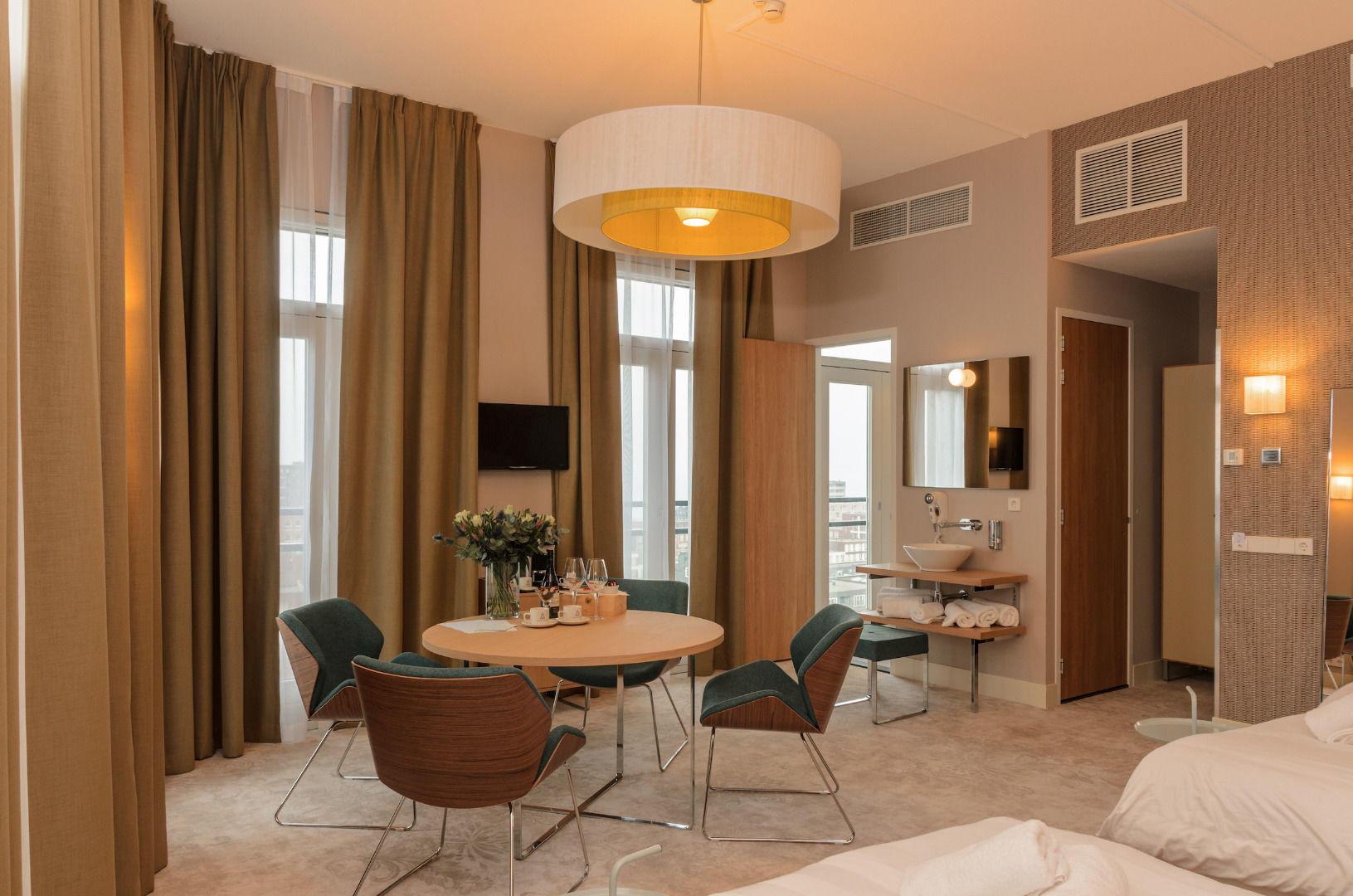 Amadi Panorama Hotel Amsterdam Room photo
